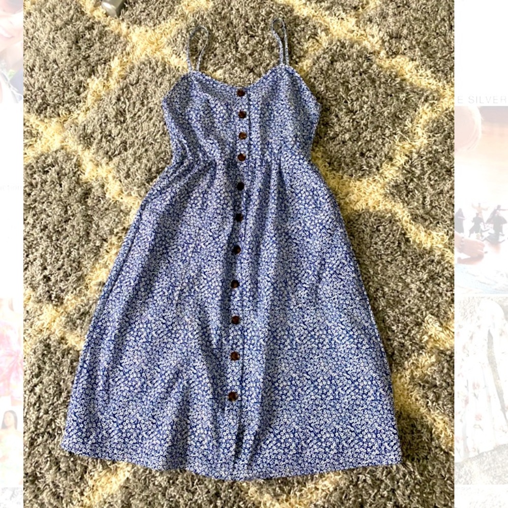 Amazon blue floral dress size small